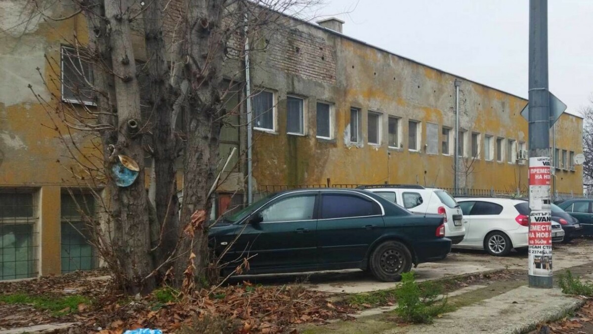 закупи терен собственост на БДЖ Товарни превози който се намира