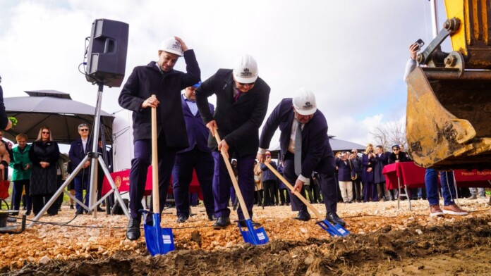 Първата копка Първата копка