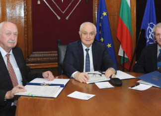 Подписването на КТД