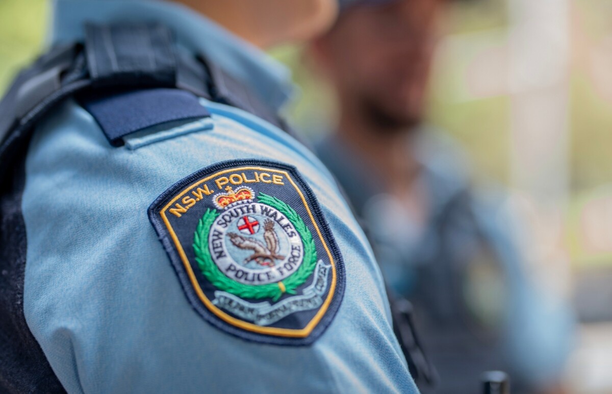 Най малко 12 души са загинали при масова стрелба на плаж