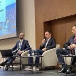 Терзиев представи рамката на Бюджет 2026: амбиция за рекордни инвестиции без вдигане на местните данъци Представянето на проектобюджета