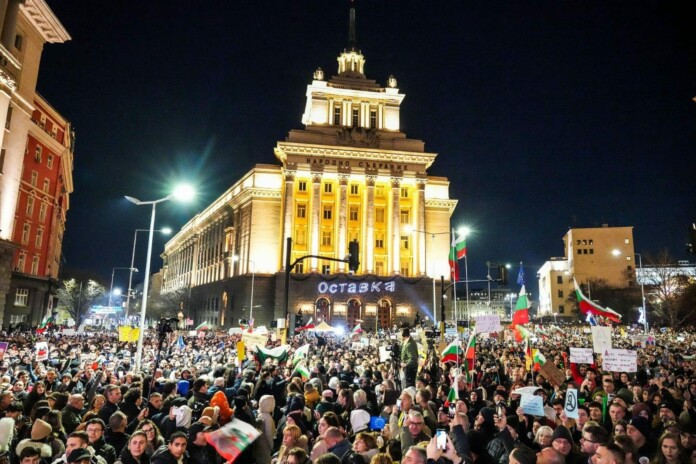 Протестите