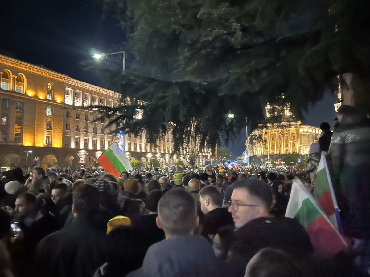 Българите не са реагирали само срещу политическата високомерност а срещу