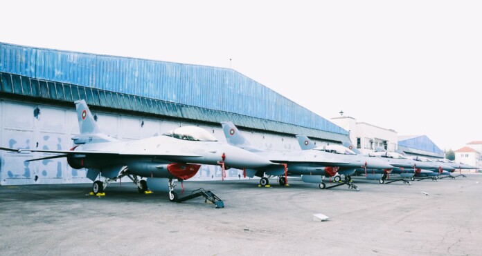 F-16 Block 70 F-16 Block 70