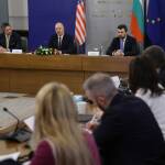 Желязков и Смит: България и САЩ гледат към „по-високо ниво“ на сътрудничество Срещата в МС