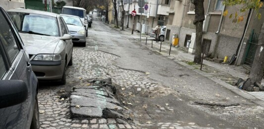 Улица "Оборище"