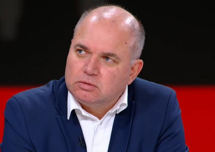 Владислав Панев