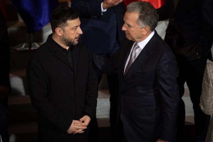 Президентът на Украйна Володимир Зеленски и Стив Уиткоф