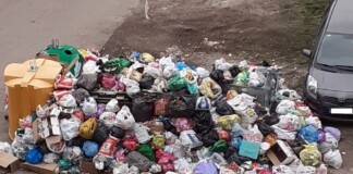 Боклук в ж.к. "Люлин" в София