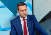 Деян Николов: България си затваря очите 35 години за изборния натиск от Турция Деян Николов