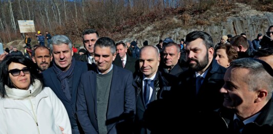 Гроздан Караджов