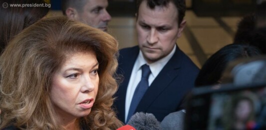 Илияна Йотова