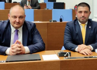 Александър Койчев и Борис Аладжов от ПП "Възраждане"