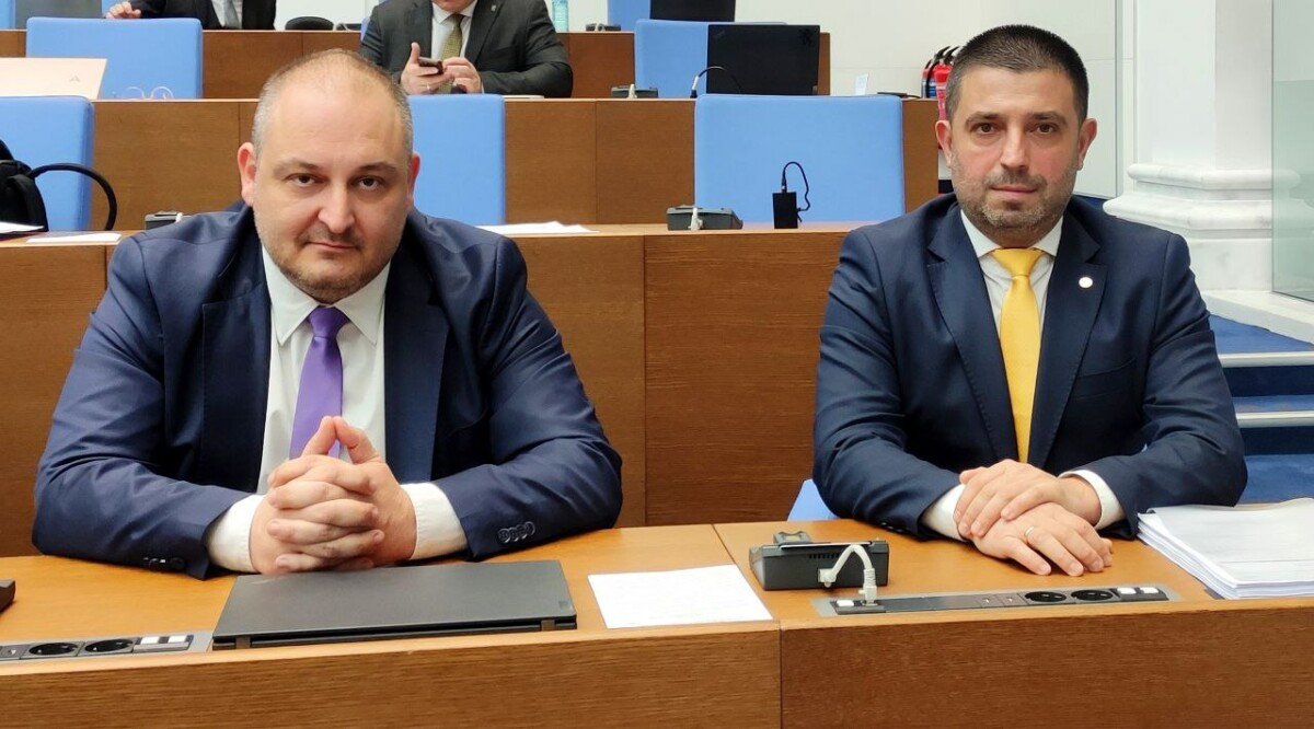 Предложението на за ограничаване на броя на изборните секции в