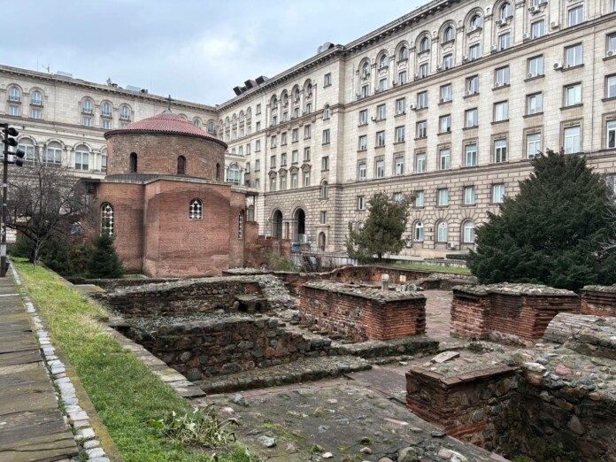 Крепостта Сердика в София