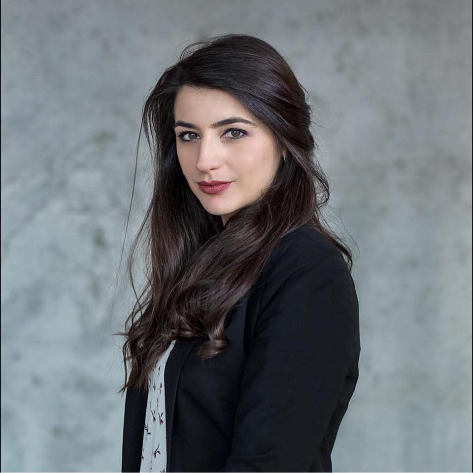 След 4 брутални години на политическия терен се радвам че