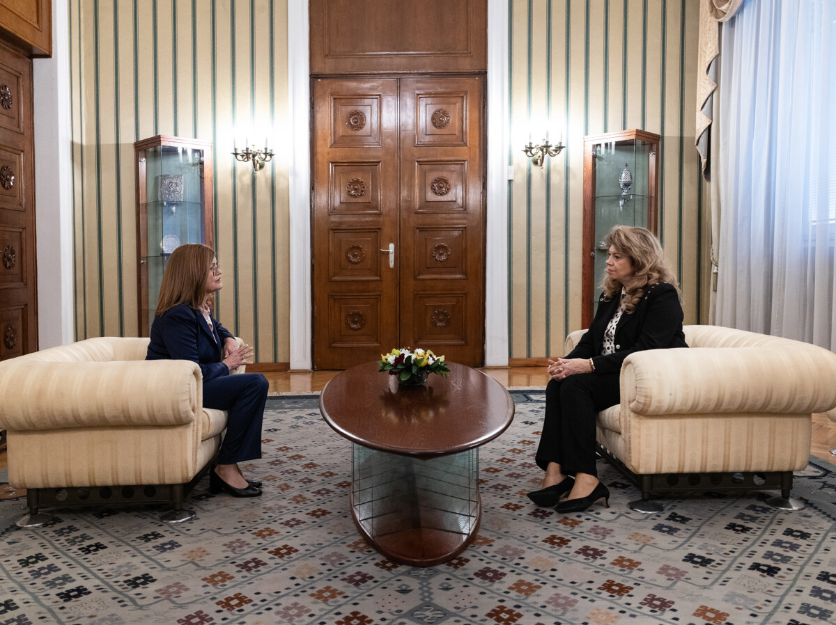 Консултациите при президента Илияна Йотова за определяне на служебен премиер