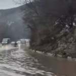 Внимание шофьори! Наводнено е пътното платно край Владая! Наводнение