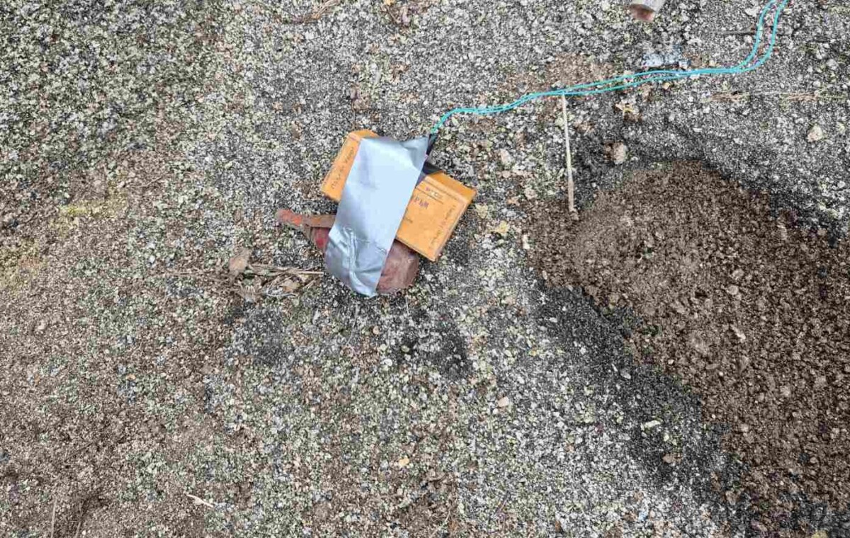 Днес специализиран екип от разузна транспортира и унищожи отбранителна ръчна