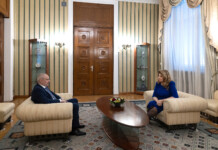 Подуправителят на БНБ Радослав Миленков също отказа поканата за служебен премиер Радослав Миленков и Илияна Йотова