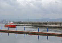 Рибарско пристанище "Карантината"