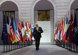 Желязков вече е в Париж за среща на Коалицията на желаещите 2 Росен Желязков