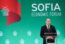 Румен Радев