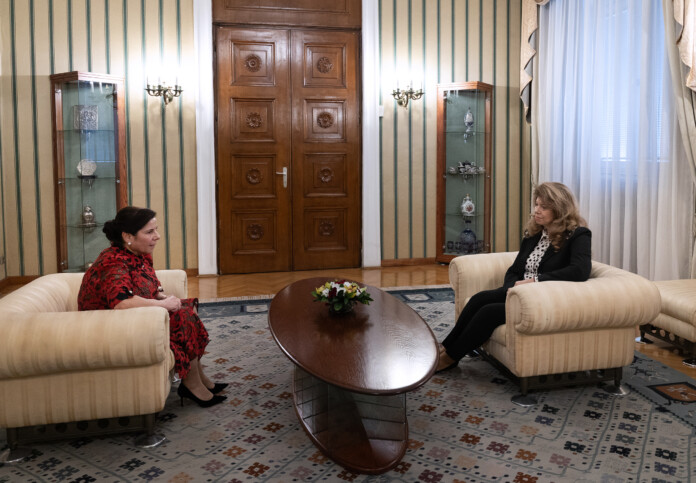 Силвия Къдрева и Илияна Йотова