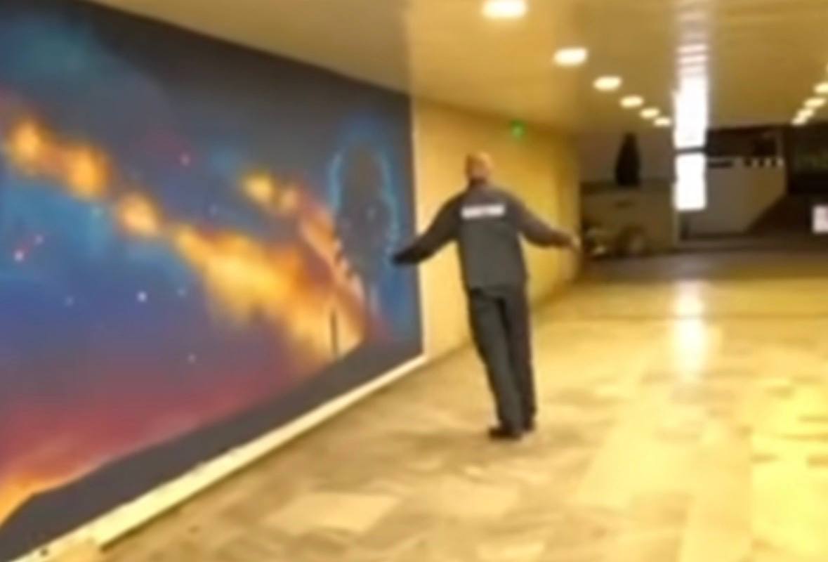 Сигнал за полицай Снимка Кадър от видео Получих нов сигнал