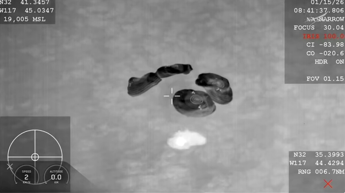 Четирима астронавти евакуирани от Международната космическа станция МКС се приземиха