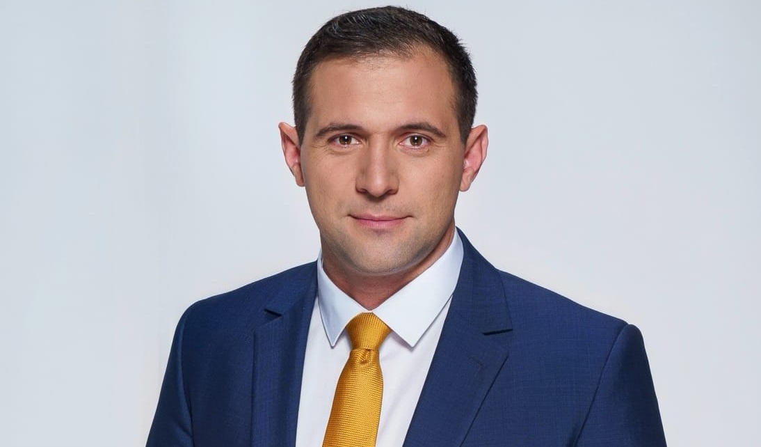 Водещият на сутрешния блок на bTV Златимир Йочев се разделя