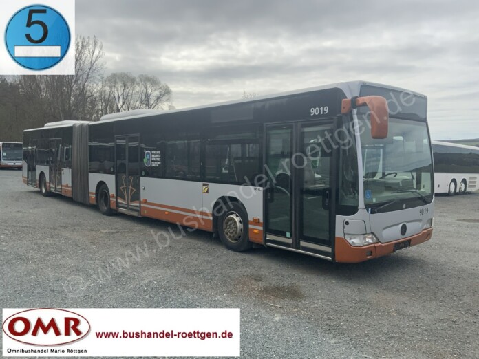 Автобусите