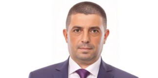 Борис Аладжов