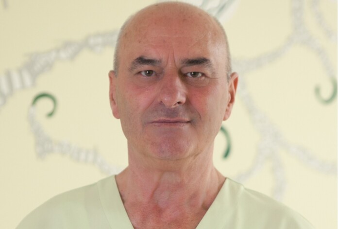 Д-р Калоян Персенски Д-р Калоян Персенски