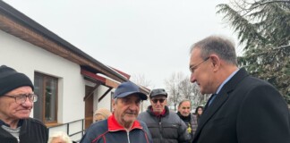 Дом за възрастни хора