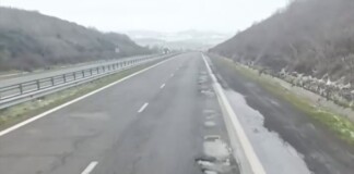 Дупки на АМ "Тракия"