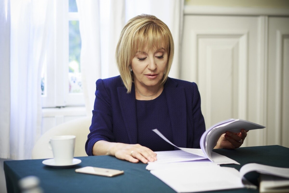 В своя Facebook позиция председателят на гражданската платформа Изправи се