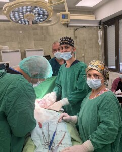 Операцията