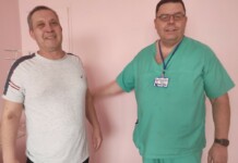 Пациентът Иван Енев и д-р Костадин Петков