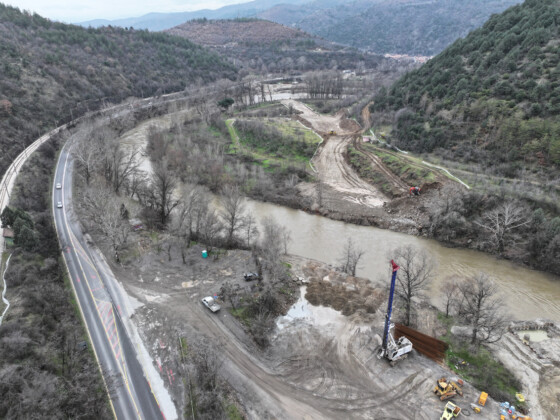 Изграждането на обхода на Кресна