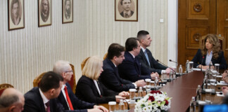 Разговори с Илияна Йотова