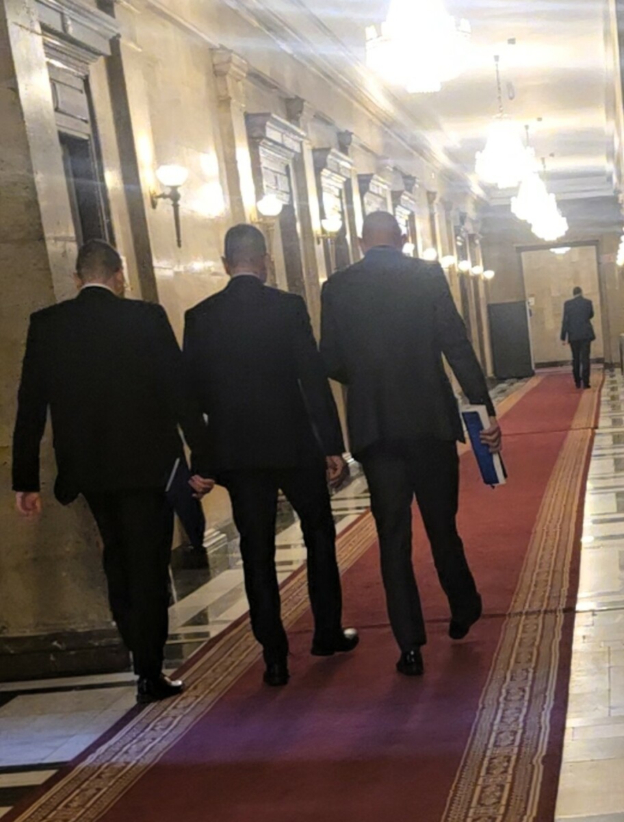 ДАНС се оказа замесена в казуса Петрохан На въпрос дали