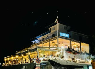 Ресторант "Porto Elea"