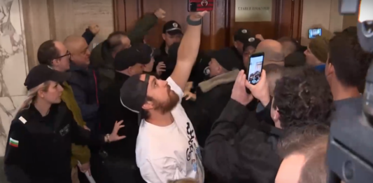 Сблъсъците с полицията