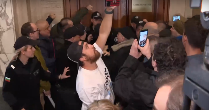 Сблъсъците с полицията