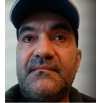 Спелеолог Яни Макулев