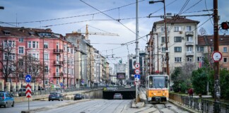 Трамвайното трасе