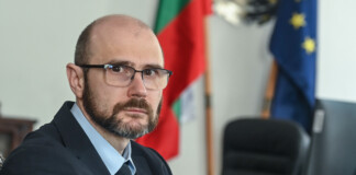 Андрей Янкулов