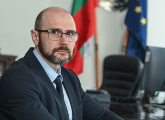 Андрей Янкулов