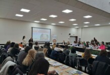 Дискусия между учители в Бургас